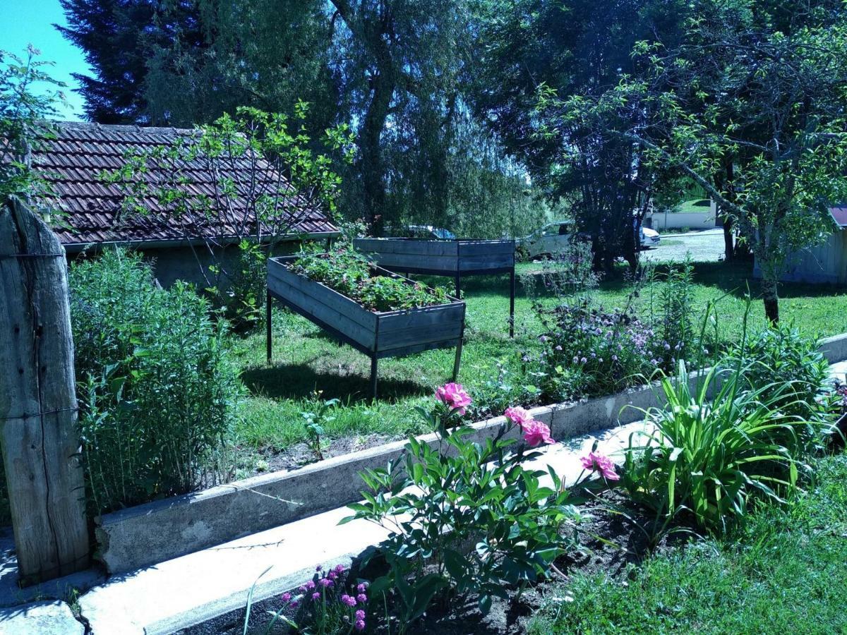 Che'Val D'Amour Ecleux ภายนอก รูปภาพ